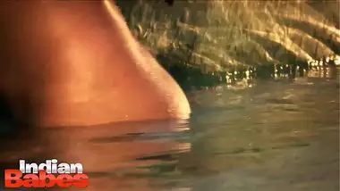 Karishma Kapoor Indian Celebrity Nude Video desi porn