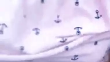 Nagpur college girl Munni sucking her senior dick in open part 1