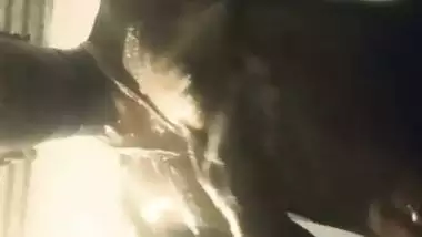 Maya chechi bathing video