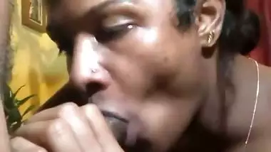 Shemale records her first blowjob mms with her friend