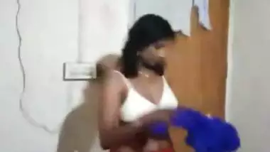 Tamil hottie Meera nude video