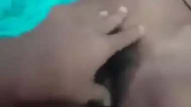 Desi takes clothes off for man who fingers her hairy XXX opening