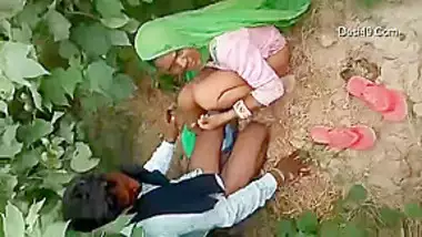 B F Handing Randi - Exclusive Desi Randi Caught By Village People While Sex With Customer desi  porn