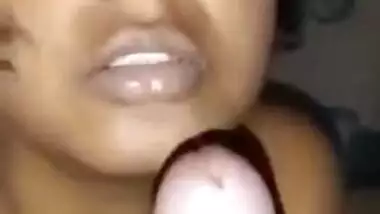 Desi village girl sucking dick