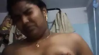 Mohinesex Vidose - Wild Berlin Spit hindi porn videos at Pakistanisexporn.com