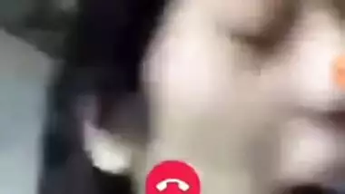 Sexy Desi female allows guy to see her natural XXX tits via video link