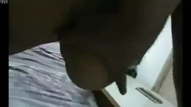 Gujarati randi ne aadmi ke big dick se hardcore sex kia