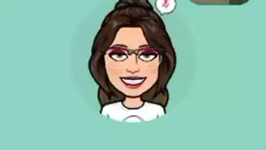 19yo virgin pussy girl is naked on live video call