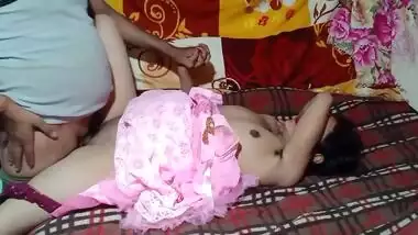 Farmer doesn't beat around the bush when Desi calls him for XXX sesh