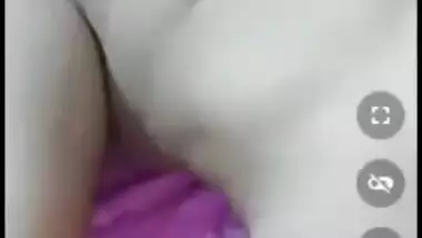 MMS homemade XXX show of Desi whore and boy fooling around on camera