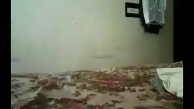 Jaipur ki bhabhi ne apni saheli ke pati se jordaar fuck kia