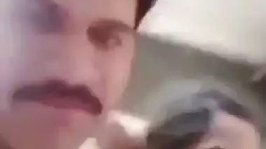 Desi boobs sucking video of a big boob lady and her lover