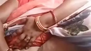 My Mother Show Her Big Ass And Boobs And Fingerings In Video Call And We Are Handjob