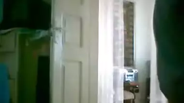 Desi xxx video of a skinny college hotty getting screwed by her landlord