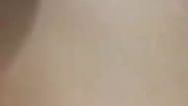 Nice Desi girl with pink lips touches XXX parts in the shower room