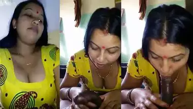 Sunny Leone Xxx Salwar Wali Xxx - Xxx Clip Desi Punjabi Bhabhi In Yellow Salwar Suit Blowjob desi porn