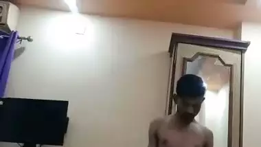 Hardcore Indian sex of the couple fucking first time