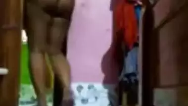 Desi Hot Bhabhi Masturbating