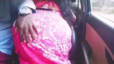 Indian car sex. beautiful saree housewife with boyfriend cheating romance. Telugu dirty talks. Sex story.