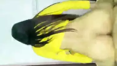 Punjabi aunty came to my hostel room and got naked after seeing my cock and said fuck me with a big cock