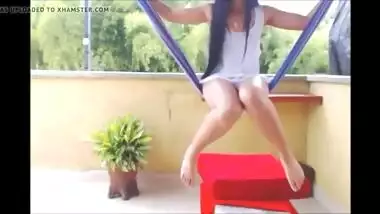 Desi slut Divya's first nude daring on her roof. Want more?