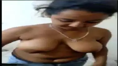 Xsexsiet - Vids Cash Bathroom Tease hindi porn videos at Pakistanisexporn.com