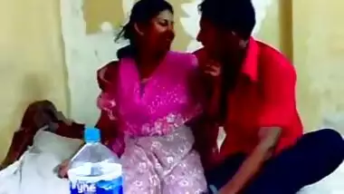 Indian Bhabhi Nude Body Massage Just After Bath by Self and Hubby Recording