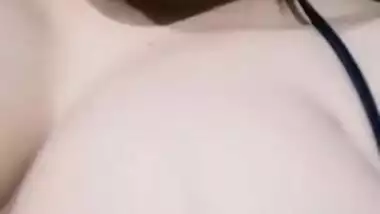 After touching hard nipples Desi MILF wants to rub her XXX snatch