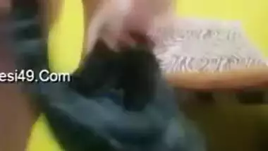 Fatty Desi teen is home alone so it's a good chance for sex show